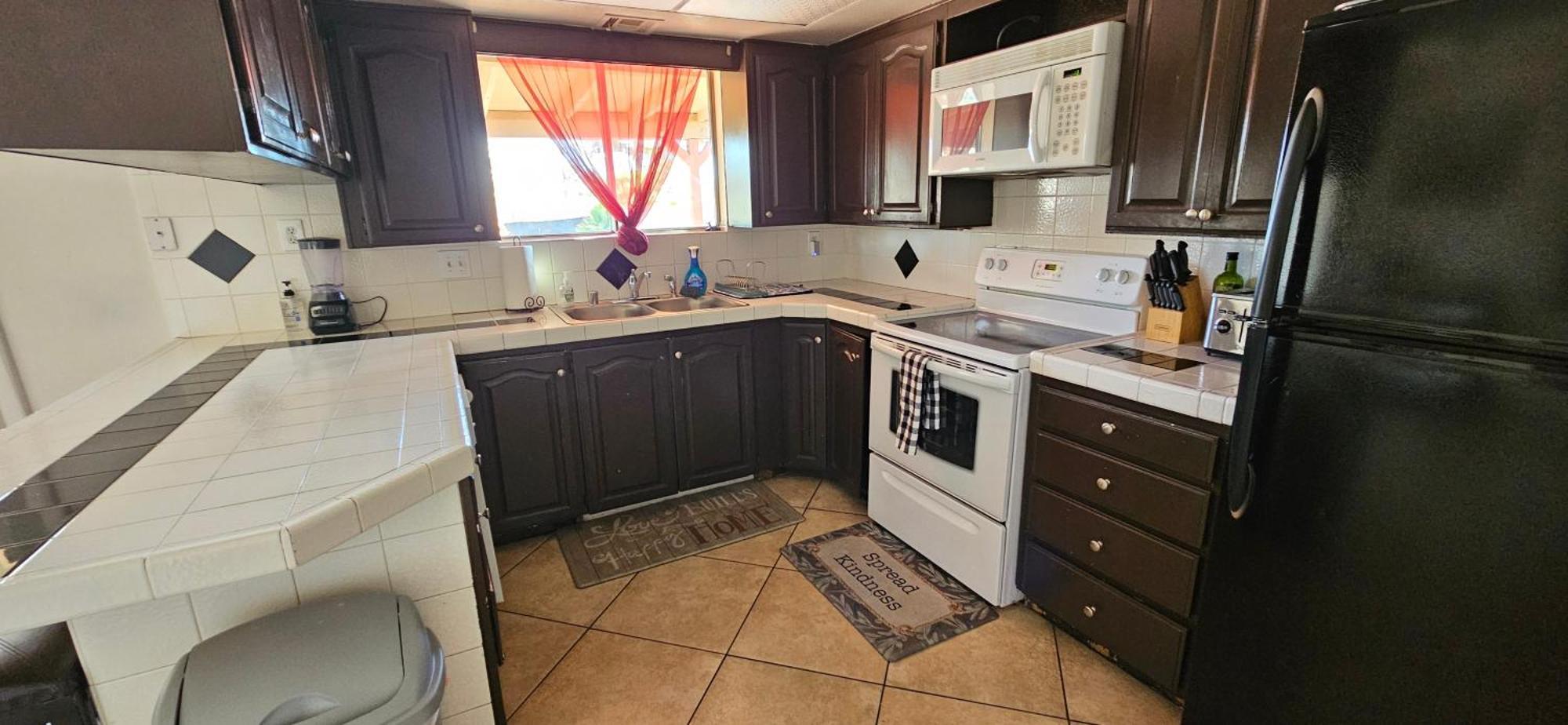 Ranch Sleeps 16ppl Holiday home *